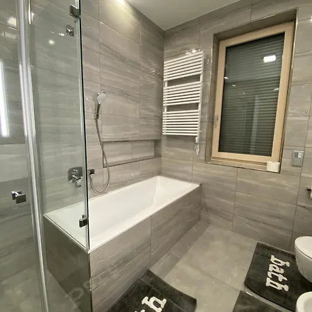 Modern Living In 2 Apartmán