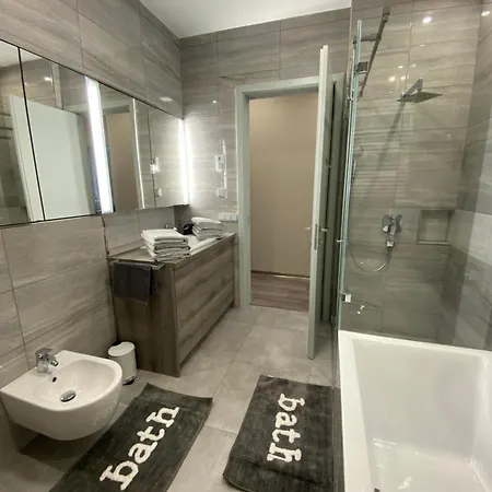 Appartement Modern Living In 2