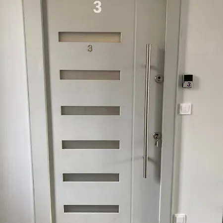 Modern Living In 2 * ブダペスト